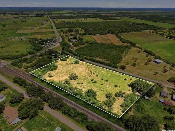 00 Speed LOT 3-6 9, Moore, TX 78057