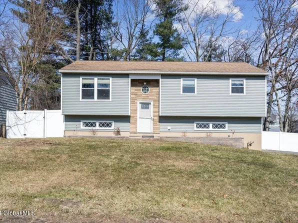 3335 Ralph Street, Schenectady, NY 12304