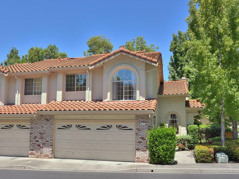 1st image of 2171 Calle Vista Verde