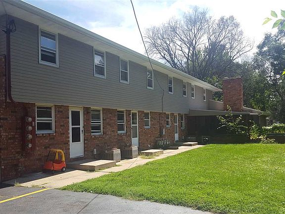 2nd image of 245 Rose Ave