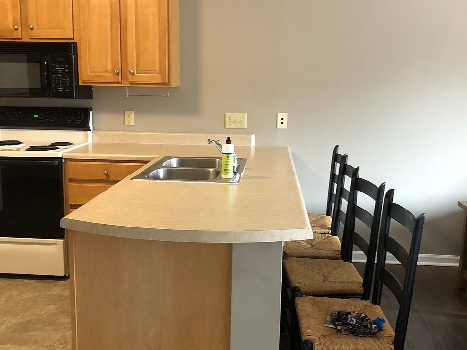 Kitchen bar