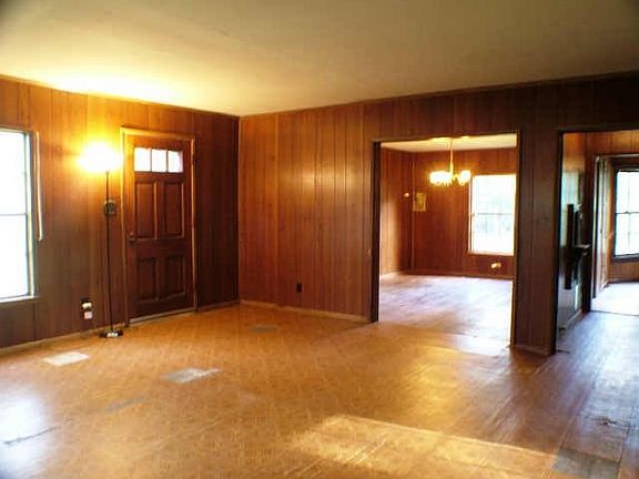 2nd image of 8702 Wateka Dr