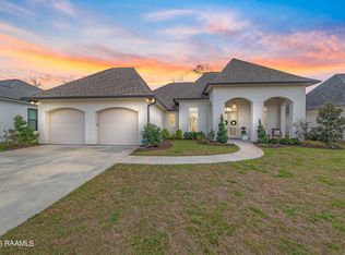 504 Cedar Lake Dr, Youngsville, LA 70592