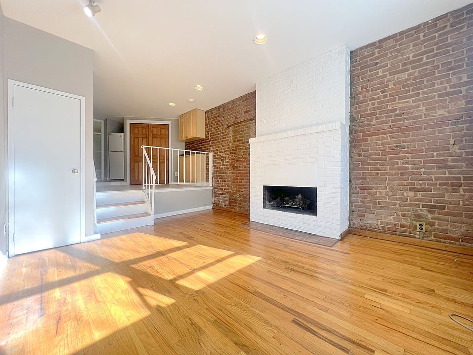 1st image of 321 E 92nd St APT 1D
