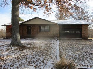 9829 Linenbroker Rd, Rosebud, MO 63091