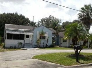 1330 Lakeview Dr, Sebring, FL 33870