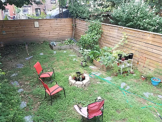 Rented by EXR | media 1