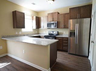 The Lenox Townhomes - Tullahoma, TN., Tullahoma, TN 37388