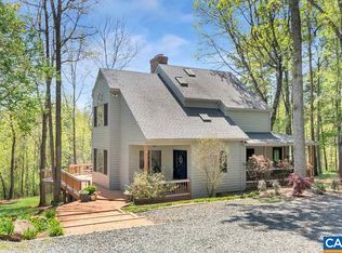 2445 Redbud Ln, Charlottesville, VA 22911