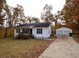 111 Hidden Hills Dr, Waverly, TN 37185