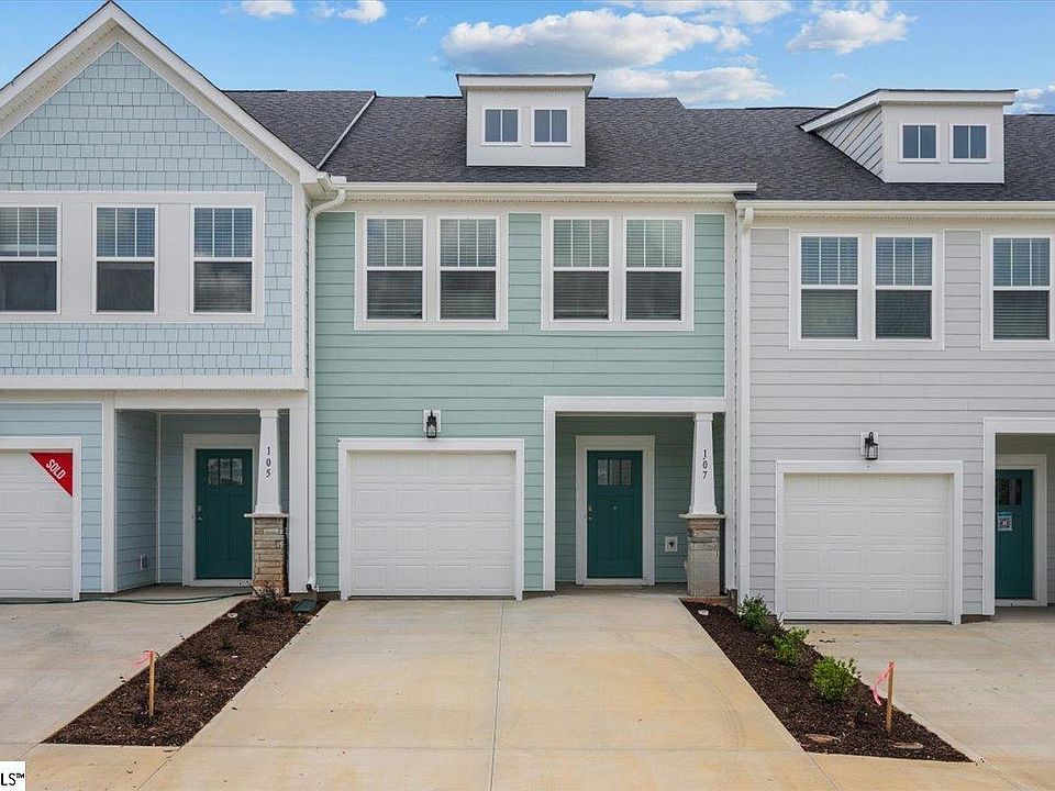 1st image of 107 Cobden Ct