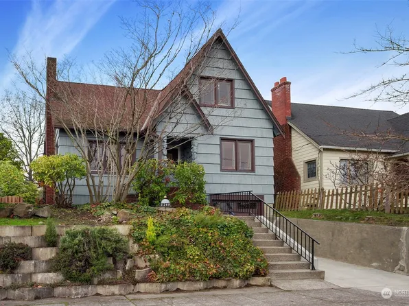 3249 42nd Avenue SW, Seattle, WA 98116