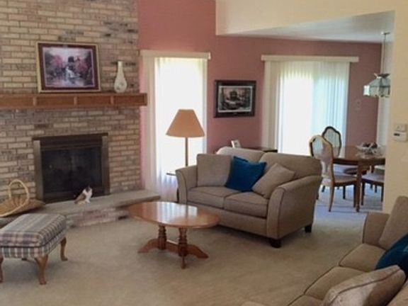 4th image of 7616 W 158th Ct