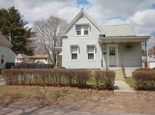 32 Waverly Park Ave, Brockton, MA 02302