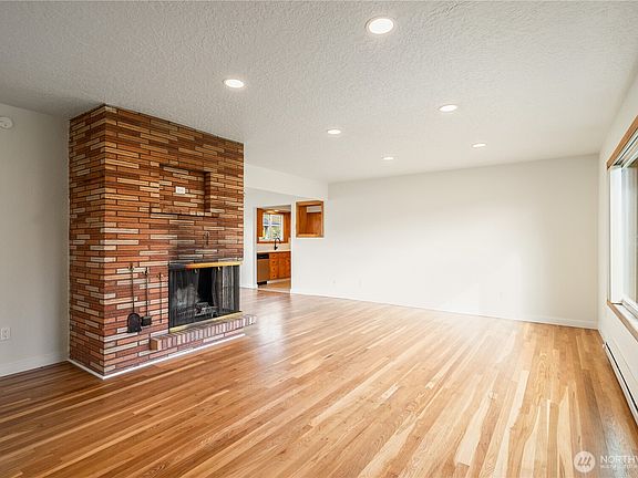 4th image of 4804 NE St. James Road