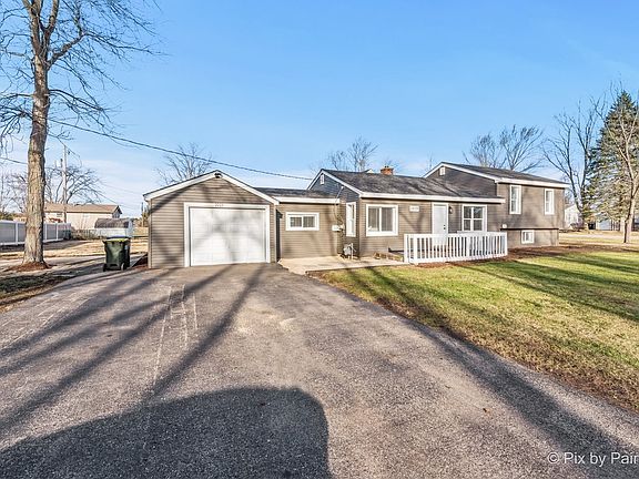 2nd image of 1019 Maple St