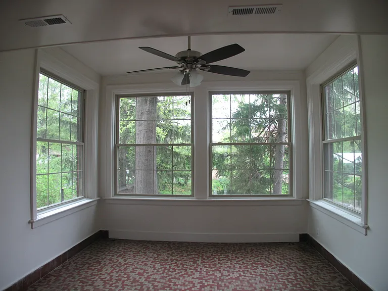 818 W Moss Ave — Photo 9