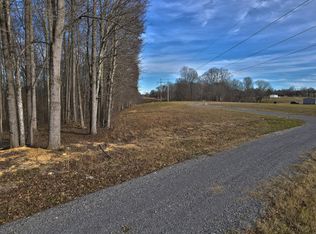 32 Dockery Rd, Russell Springs, KY 42642