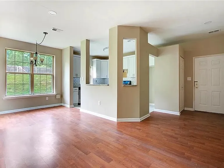 3151 Cypress Ct — Photo 8