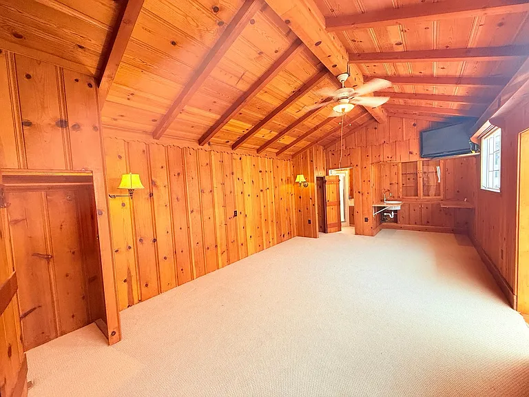 619 W Cypress Ave — Photo 4