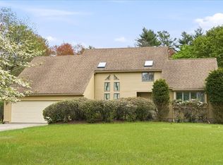 6 Hoover Rd, Norfolk, MA 02056