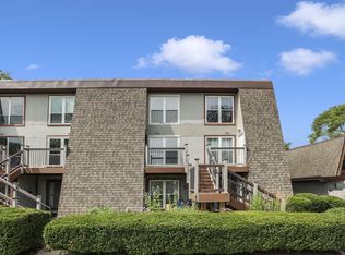 742 Worthington Forest Pl #4, Columbus, OH