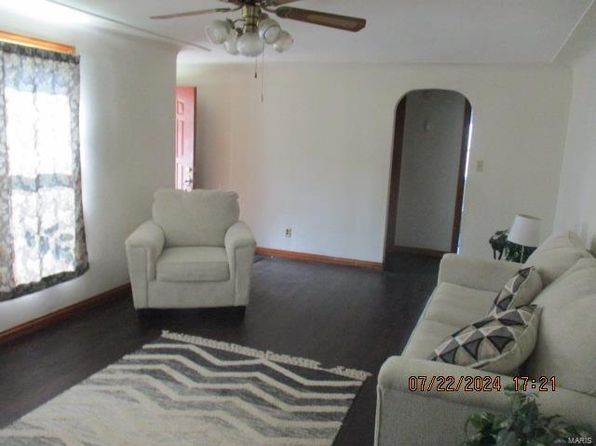 410 Jane Ave, Union, MO 63084