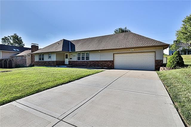 1st image of 17713 E Dakota Dr