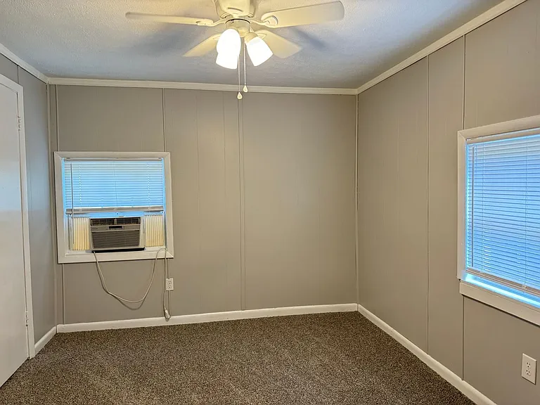 1117 Hyman St — Photo 10
