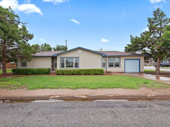 402 17th St, Levelland, TX 79336