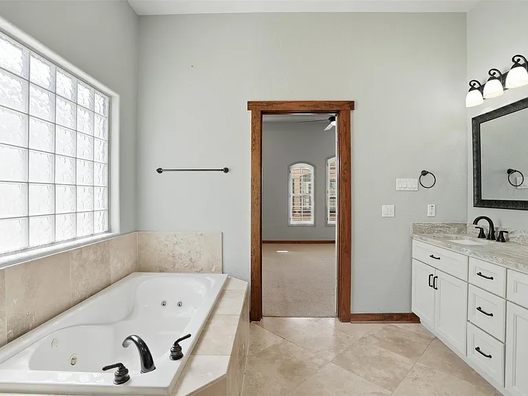 1426 W 21st St #A — Photo 19