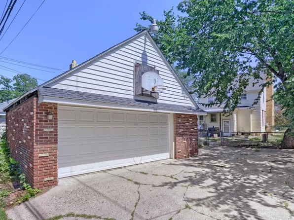3304 Grand Ave S, Minneapolis, MN 55408