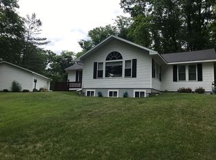 10510 Sunset Dr, Atlanta, MI 49709