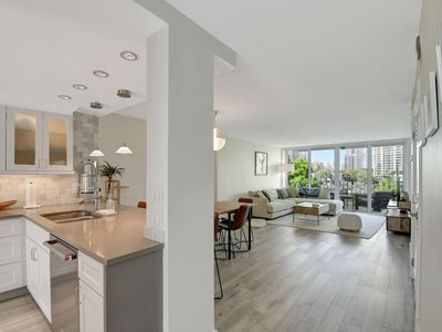 800 SE 4th Street #302, Fort Lauderdale, FL, 33301