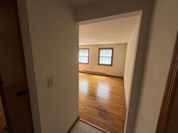 152 McCarty Ave APT 6