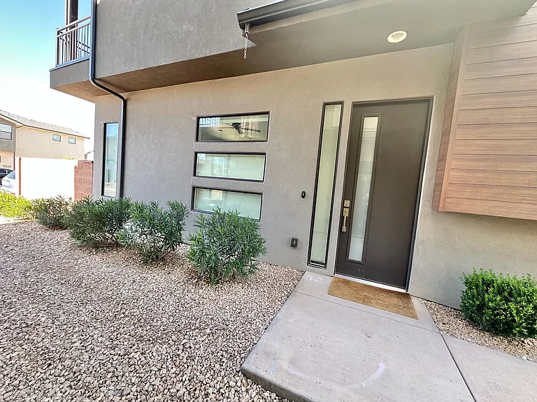 2697 E Rain Tree St — Photo 7