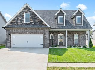 1124 Christian James Dr, Clarksville, TN 37043
