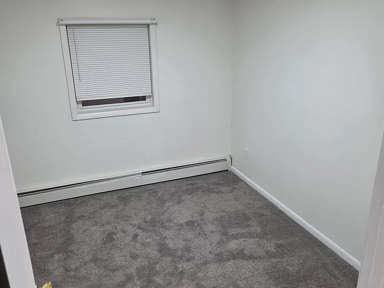 301 Matchaponix Rd — Photo 7