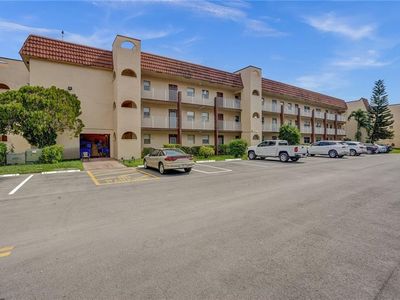 8920 Sunrise Lakes Blvd #110, Sunrise, FL, 33322
