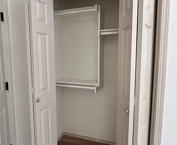 726 Garden Grv — Photo 25