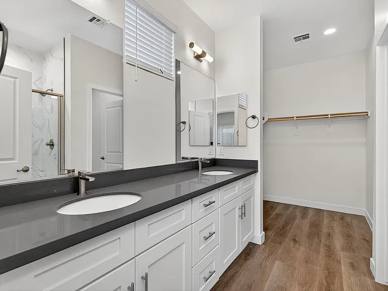8217 S 9th Pl — Photo 13
