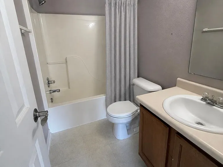 3029 Skylar Ln — Photo 12