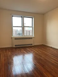 Rented by Royal House Realty, Inc.