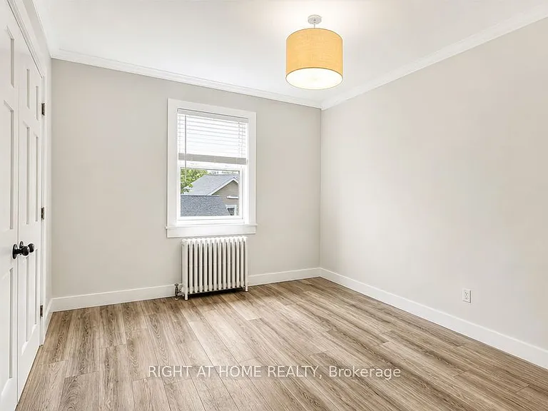 1788 Keele St — Photo 14