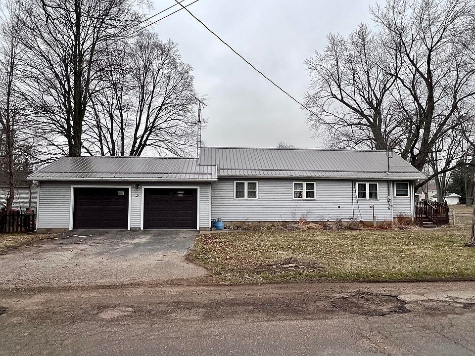 814 S Sophia St, Homer, MI 49245 | Zillow