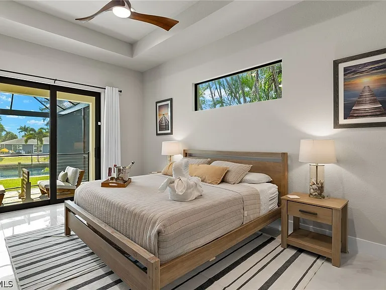 5240 Tower Dr — Photo 21