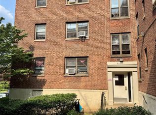 144-14 77th Rd APT 1B, Flushing, NY 11367