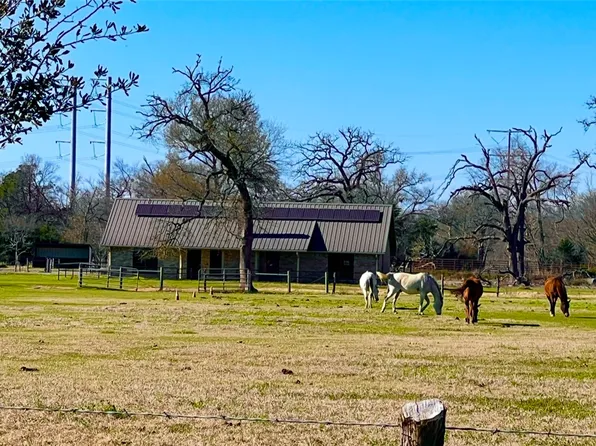 17408 County Road 431, Marquez, TX 77865