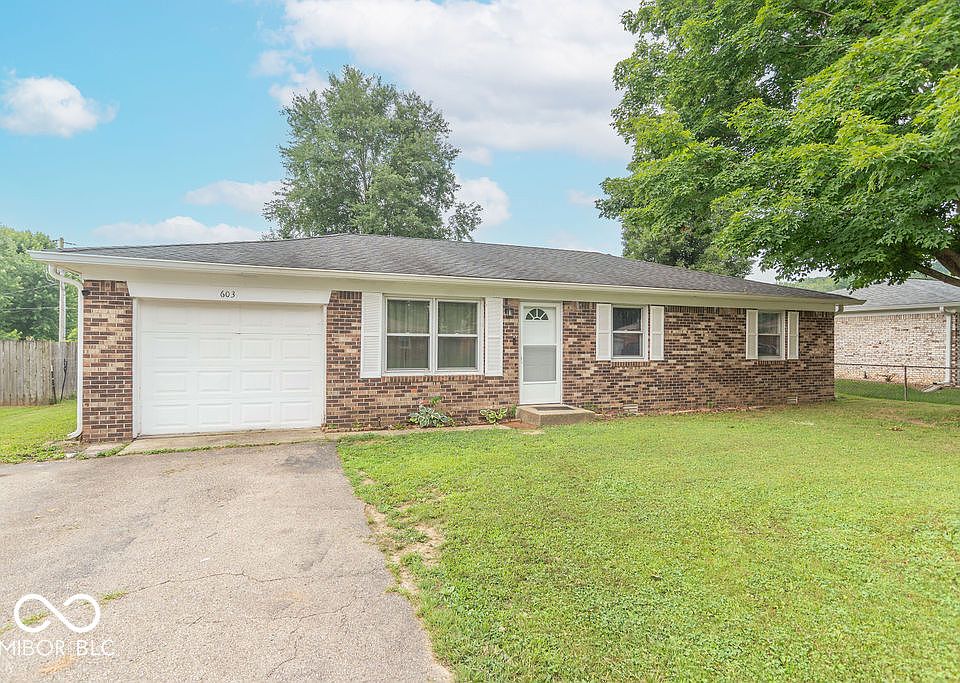 1st image of 603 Meadows Dr