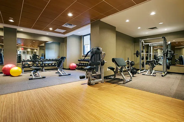 Rented by Keller Williams NYC | media 20